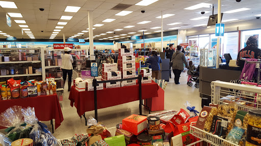 Clothing Store «Ross Dress for Less», reviews and photos, 3900 Klose Way, Richmond, CA 94806, USA