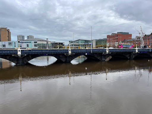 Queen's Bridge, Belfast
