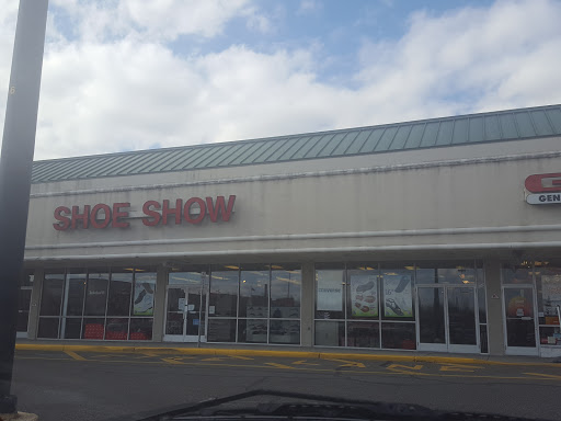 Shoe Store «Shoe Show», reviews and photos, 709 S Broadway, Pennsville, NJ 08070, USA