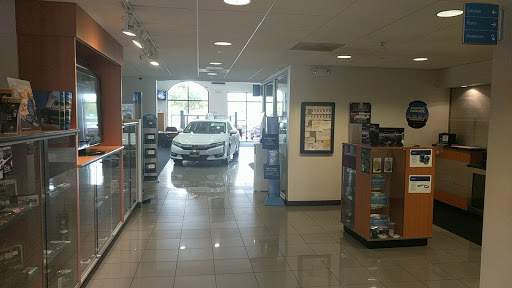 Honda Dealer «Honda of Thousand Oaks», reviews and photos, 3925 Auto Mall Dr, Thousand Oaks, CA 91362, USA