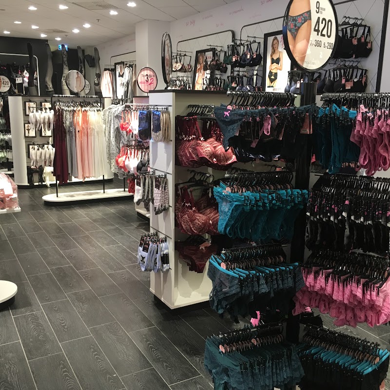 Hunkemöller