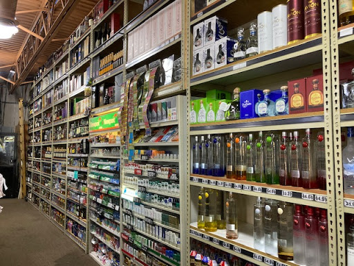 Liquor Store «Franklin Liquor & Deli», reviews and photos, 28500 Franklin Rd, Southfield, MI 48034, USA