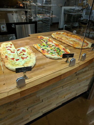 Grocery Store «Kroger», reviews and photos, 704 Euclid Ave, Lexington, KY 40502, USA