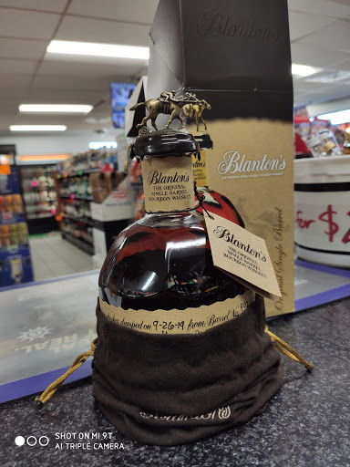 Liquor Store «Starting Gate Liquors/Finish Line Packaged Liquors», reviews and photos, 3470 Fort Meade Rd, Laurel, MD 20724, USA