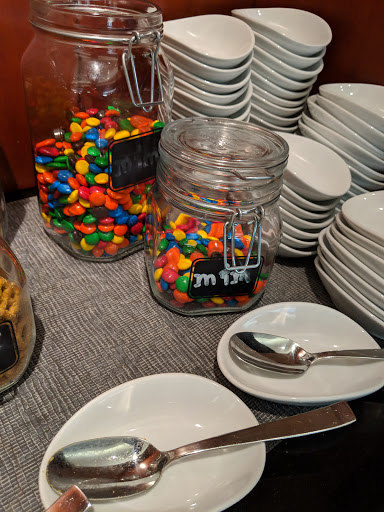 Lounge «The Club at SEA - Concourse A», reviews and photos, 11 Air Cargo Rd, SeaTac, WA 98158, USA