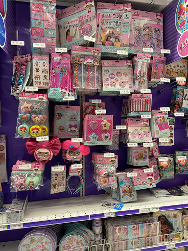 Party Store «Party City», reviews and photos