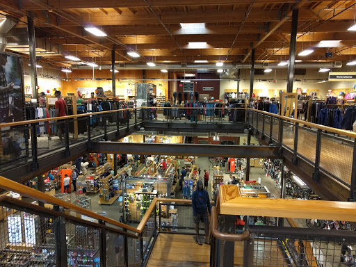 Camping Store «REI», reviews and photos, 2450 Charleston Rd, Mountain View, CA 94043, USA