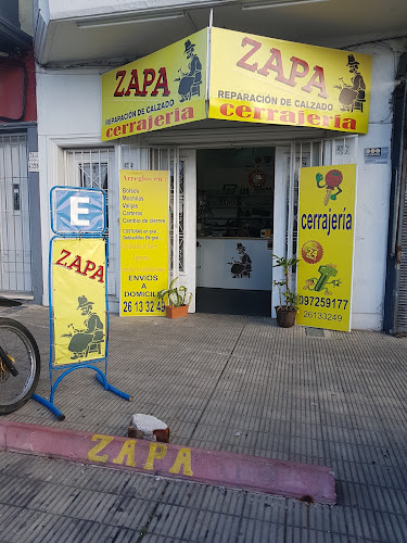 ZAPA ( Reparación De Calzados y Cerrajería)