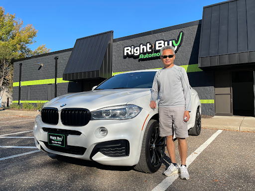 Used Car Dealer «Right Buy Automotive», reviews and photos, 1333 154th Ave NE #250, Ham Lake, MN 55304, USA