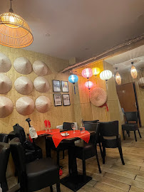 Atmosphère du Restaurant vietnamien Ô VietNam ( Service Livraison à domicile ) à Neuilly-sur-Seine - n°2