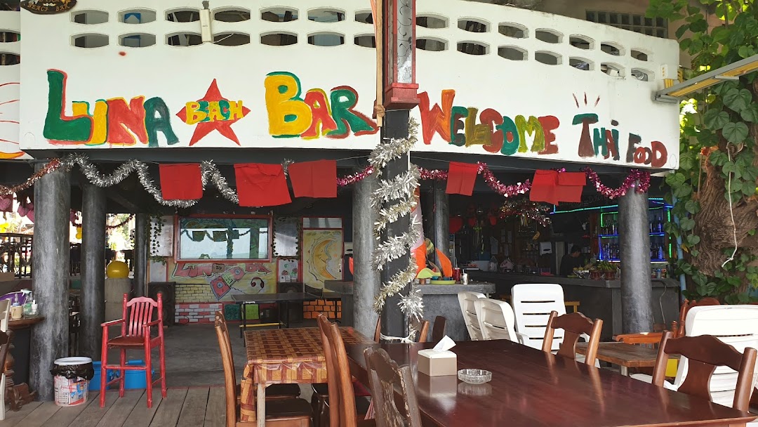 Luna Beach Bar