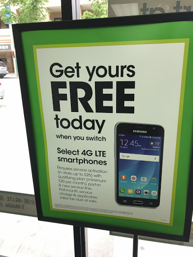 Cell Phone Store «Cricket Wireless Authorized Retailer», reviews and photos, 933 Franklin St, Oakland, CA 94607, USA