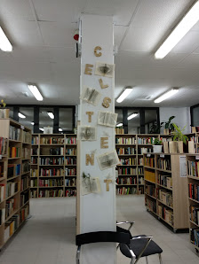 Librería Solidaria Amica Tr.ª Coro Rda. Garcilaso, 3, 39300 Torrelavega, Cantabria, España