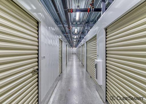 Self-Storage Facility «CubeSmart Self Storage», reviews and photos, 10425 S John Young Pkwy, Orlando, FL 32837, USA