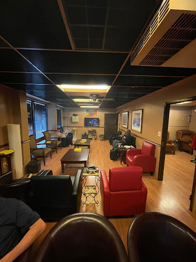 Tobacco Shop «Cigar Palace», reviews and photos, 4815 Eisenhower Ave # A, Alexandria, VA 22304, USA