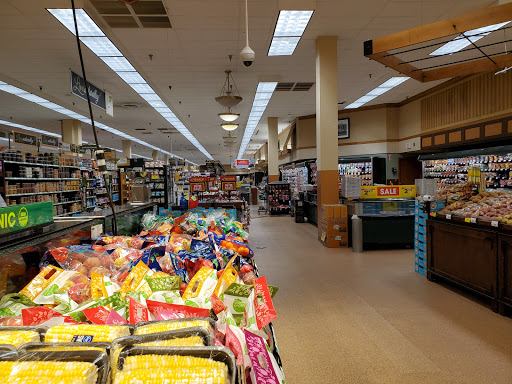 Grocery Store «Kroger Fresh Fare», reviews and photos, 3330 Piedmont Rd NE, Atlanta, GA 30305, USA