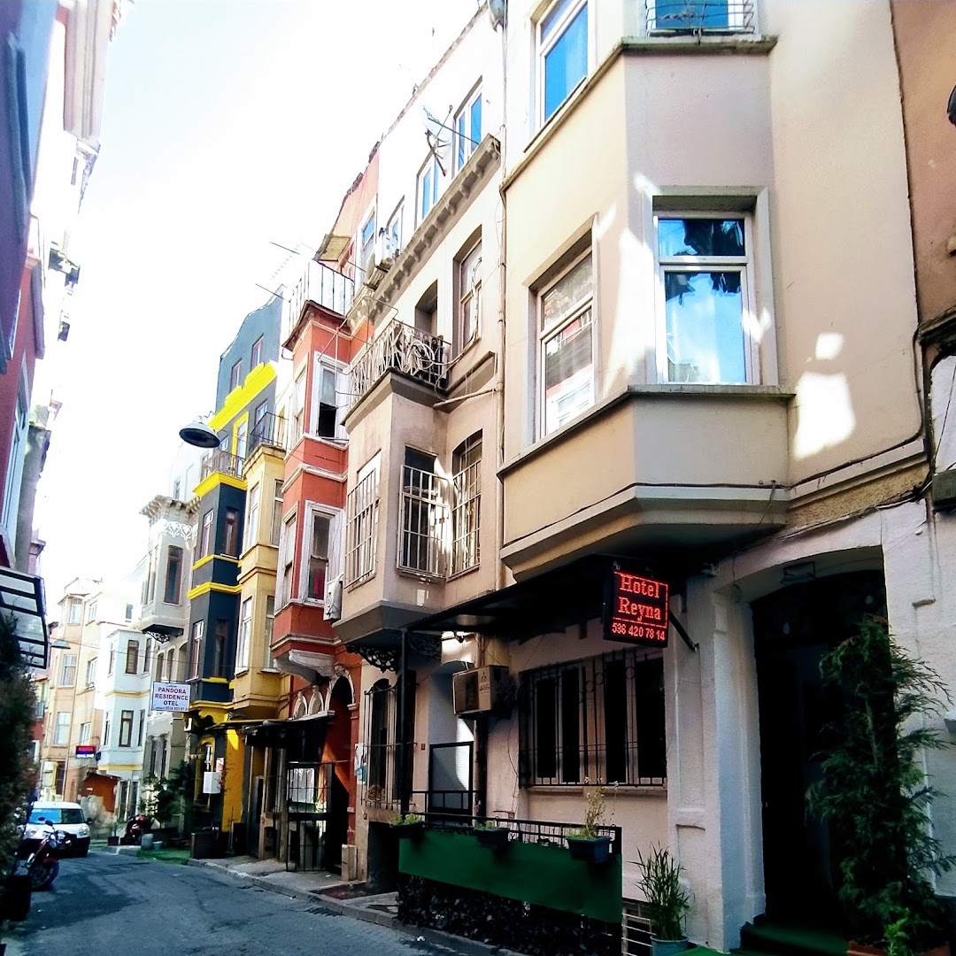 REYNA HOTEL TAKSM
