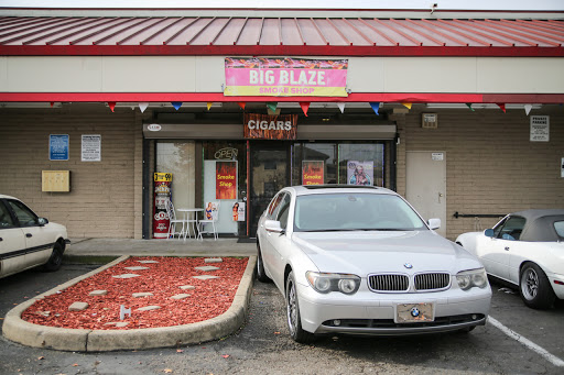 Tobacco Shop «Big Blaze smoke shop», reviews and photos, 851 N Sacramento St, Lodi, CA 95240, USA