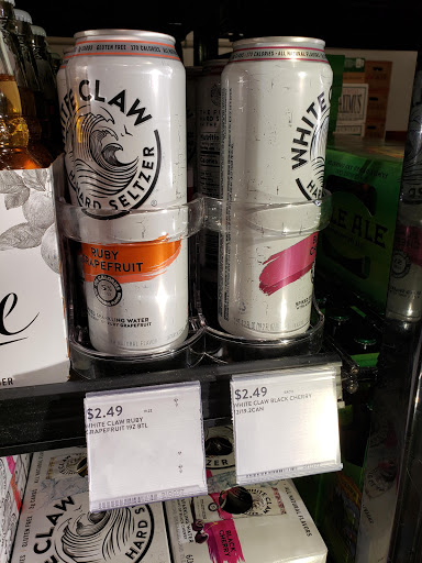 Liquor Store «ABC Fine Wine & Spirits», reviews and photos, 801 Oviedo Marketplace Blvd, Oviedo, FL 32765, USA