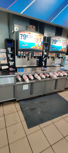 Convenience Store «Stripes», reviews and photos, 2815 E Main St, Uvalde, TX 78801, USA