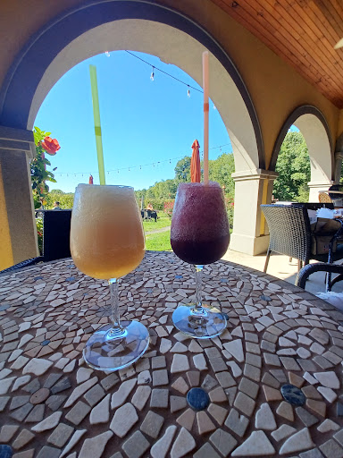 Winery «Paradise Hills Vineyard & Winery», reviews and photos, 15 Windswept Hill Rd, Wallingford, CT 06492, USA