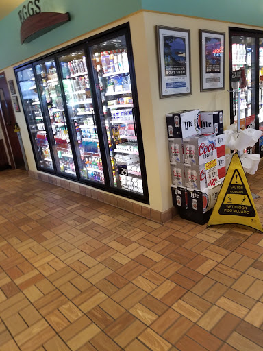 Convenience Store «Kwik Trip #219», reviews and photos, 710 Williams St, Lake Geneva, WI 53147, USA