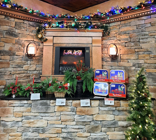 Supermarket «Giant Eagle Supermarket», reviews and photos, 2390 W Prospect Rd, Ashtabula, OH 44004, USA