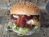 Plats et boissons du Restaurant de hamburgers GLOBE TROTTER FOODTRUCK à Erquy - n°1