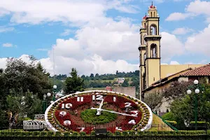 Reloj Floral Zacatlán image