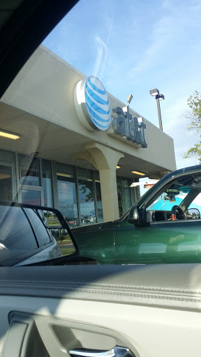 Cell Phone Store «AT&T», reviews and photos, 109 W Loop 281, Longview, TX 75605, USA