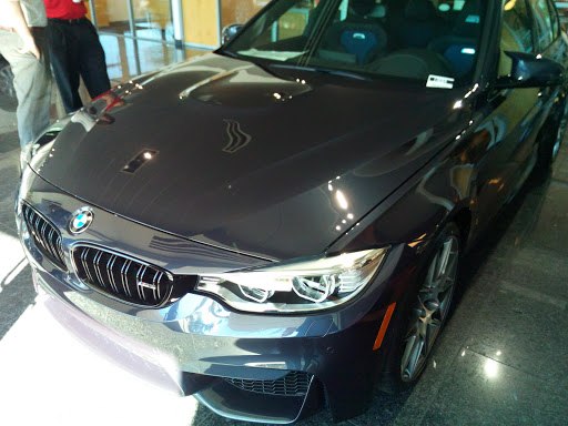 BMW Dealer «Chapman BMW On Camelback», reviews and photos, 830 E Camelback Rd, Phoenix, AZ 85014, USA