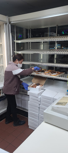 Donut Shop «Dunk Donuts», reviews and photos, 1912 Lake St, Melrose Park, IL 60160, USA