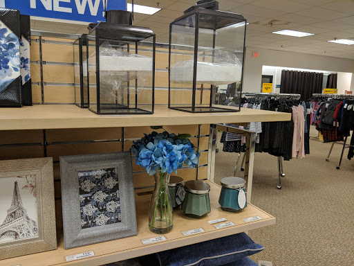 Department Store «Sears», reviews and photos, 100 Newmarket Fair Mall, Newport News, VA 23605, USA