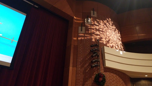 Performing Arts Theater «South Milwaukee Performing Arts Center», reviews and photos, 901 15th Ave, South Milwaukee, WI 53172, USA