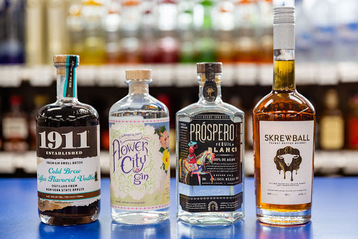 Liquor Store «Skytop Liquors», reviews and photos, 608 Nottingham Rd, Syracuse, NY 13224, USA