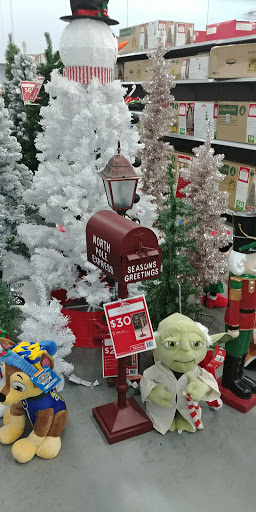 Department Store «Walmart Supercenter», reviews and photos, 638 Quequechan St, Fall River, MA 02721, USA