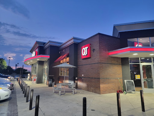 QuikTrip, 3900 N Houston School Rd, Lancaster, TX 75134, USA, 