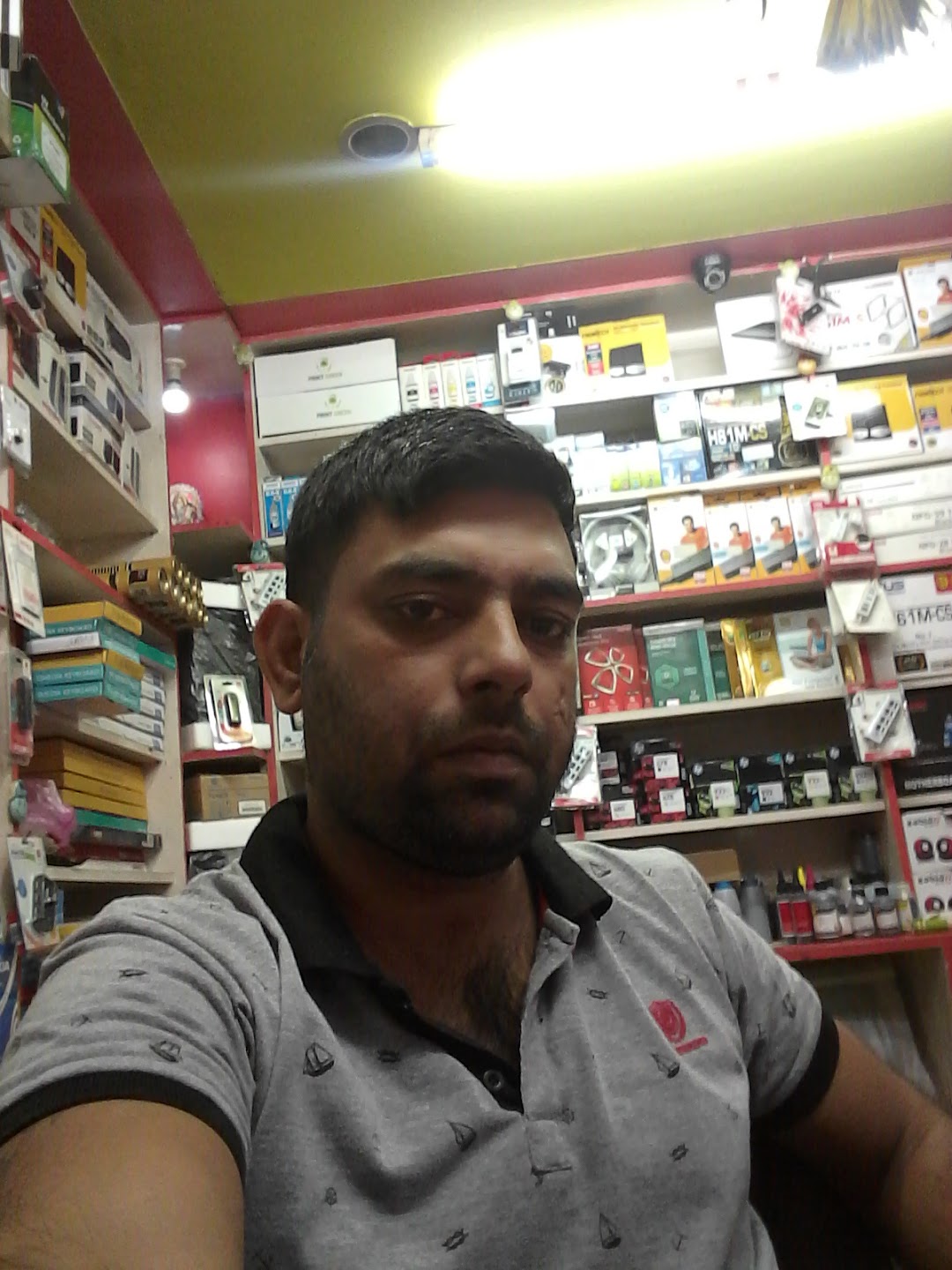 SAHA COMPUTER POINT