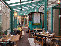 Atmosphère du Restaurant Le First à Paris - n°6
