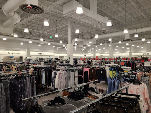 Department Store «Nordstrom Rack Easton Market», reviews and photos, 3736 Easton Market, Columbus, OH 43219, USA