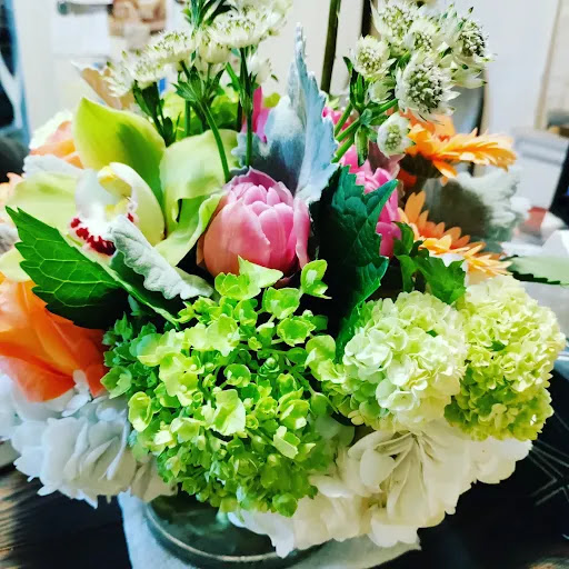 Florist «Fleur De Lis Artistry In Flowers», reviews and photos, 720 S Weymouth Ave, San Pedro, CA 90732, USA