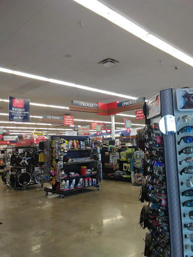 Auto Parts Store «Pep Boys Auto Parts & Service», reviews and photos, 4405 US Hwy 98 N, Lakeland, FL 33809, USA