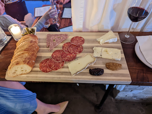 Wine Store «Division Wines», reviews and photos, 3564 SE Division St, Portland, OR 97202, USA