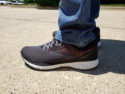 Shoe Store «Body N Sole Sports Inc», reviews and photos, 1317 N Dunlap Ave, Savoy, IL 61874, USA