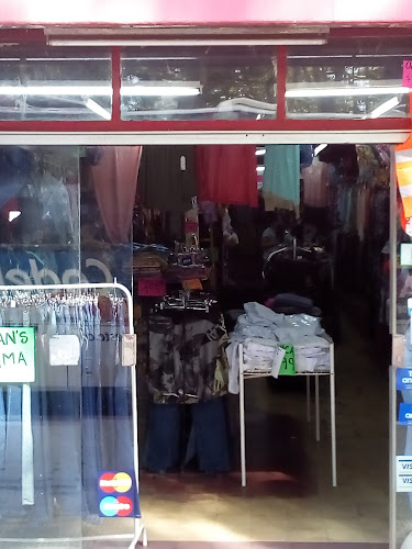 Opiniones de Oferta Total Tienda y Zapatería en Canelones - Tienda de ropa