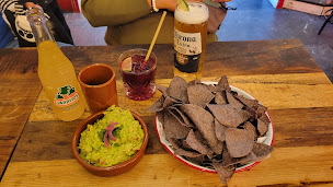Photo n°56 de El Vecino Taquería Saint-Honoré à Paris ()