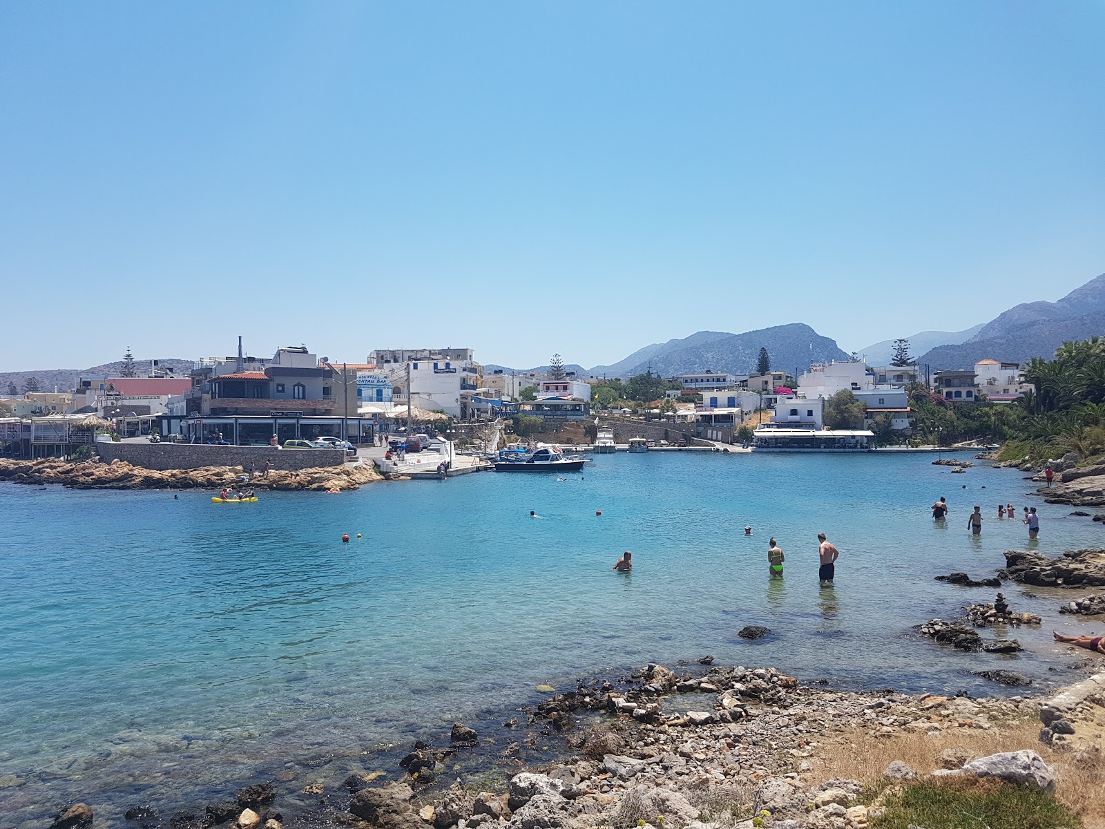 Foto von Paralia Limani mit kleine bucht