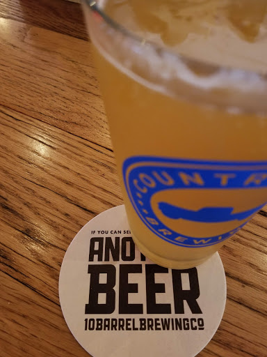 American Restaurant «Willies Locally Known», reviews and photos, 286 Southland Dr, Lexington, KY 40503, USA