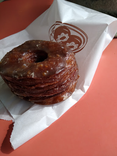 Donut Shop «DONUT DEN», reviews and photos, 4257 Pacific Coast Hwy, Torrance, CA 90505, USA