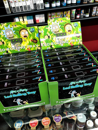 Tobacco Shop «Sky High Smoke Shop», reviews and photos, 19801 NW 27th Ave, Miami Gardens, FL 33056, USA